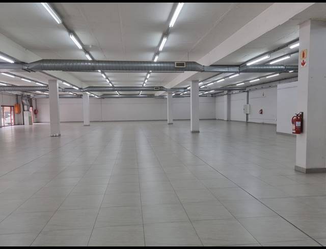 257M² RETAIL TO LET IN RIVERSIDE PARK